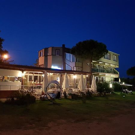 Flora Hotel Burhanli Exterior foto